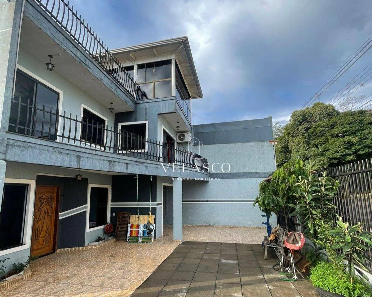 Triplex com piscina no Bairro Parque Sao Paulo