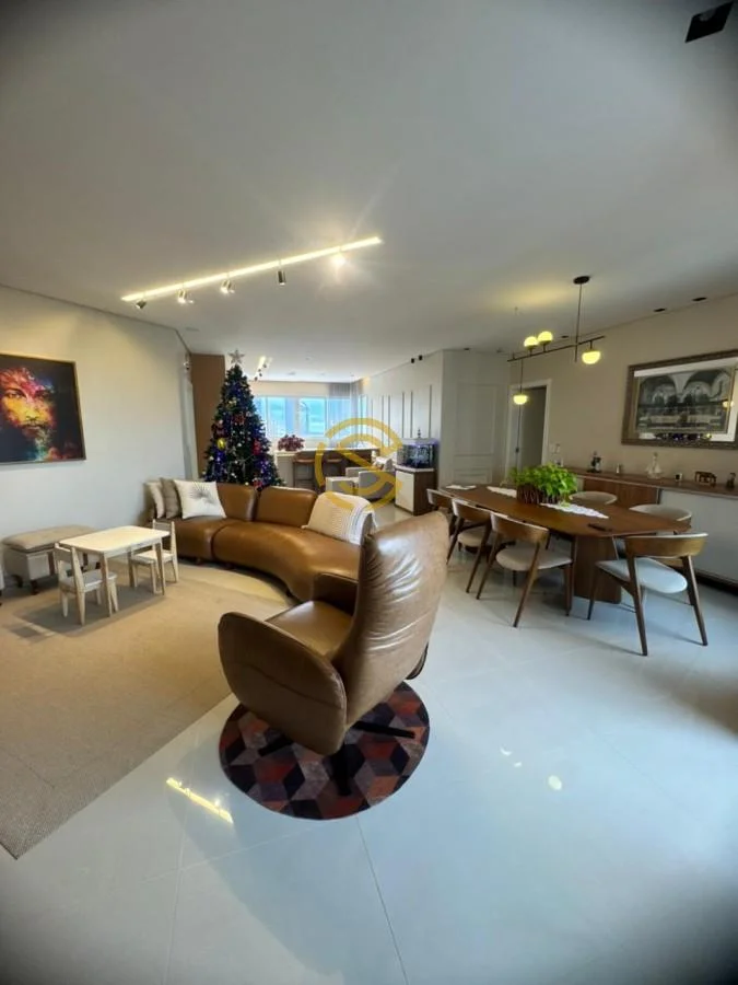 Apartamento para Venda, Centro, 3 dormitórios, 3 suítes, 5 banheiros, 3 vagas