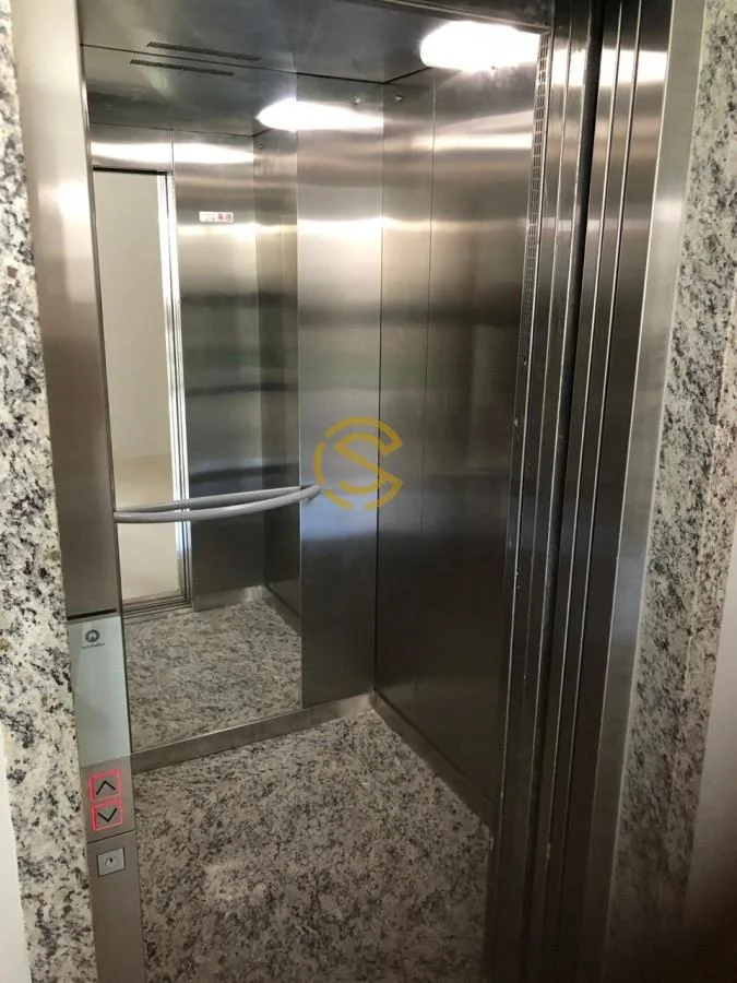 Apartamento para Venda em Cascavel, Centro, 2 dormitórios, 1 banheiro, 1 vaga