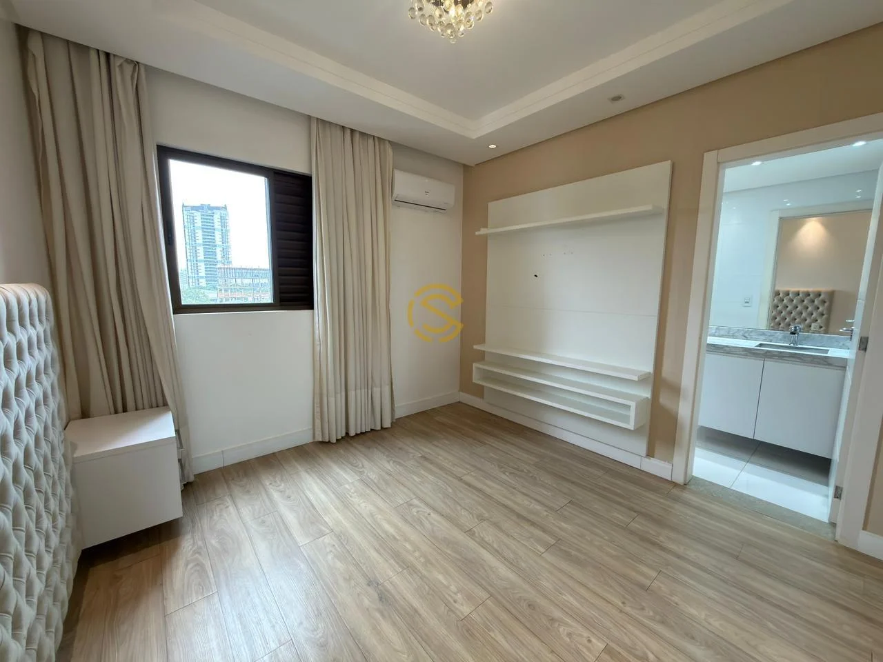 Apartamento para Venda em Cascavel, Centro, 3 dormitórios, 1 suíte, 2 banheiros, 1 vaga