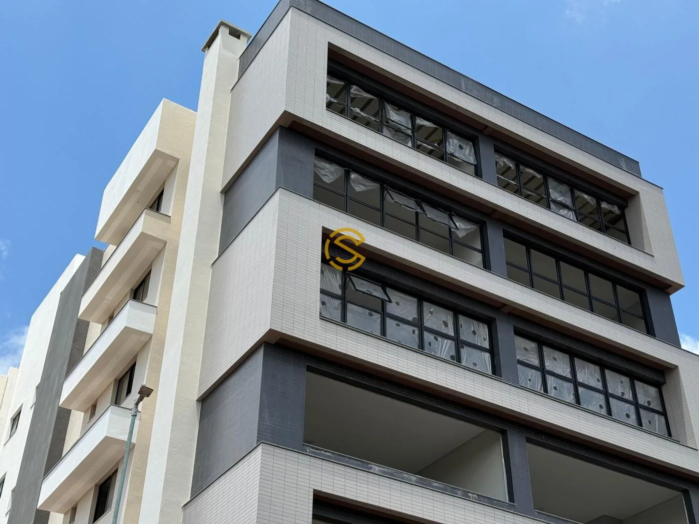 Apartamento para Venda em Toledo, Jardim La Salle, 3 dormitórios, 1 suíte, 1 banheiro, 2 vagas