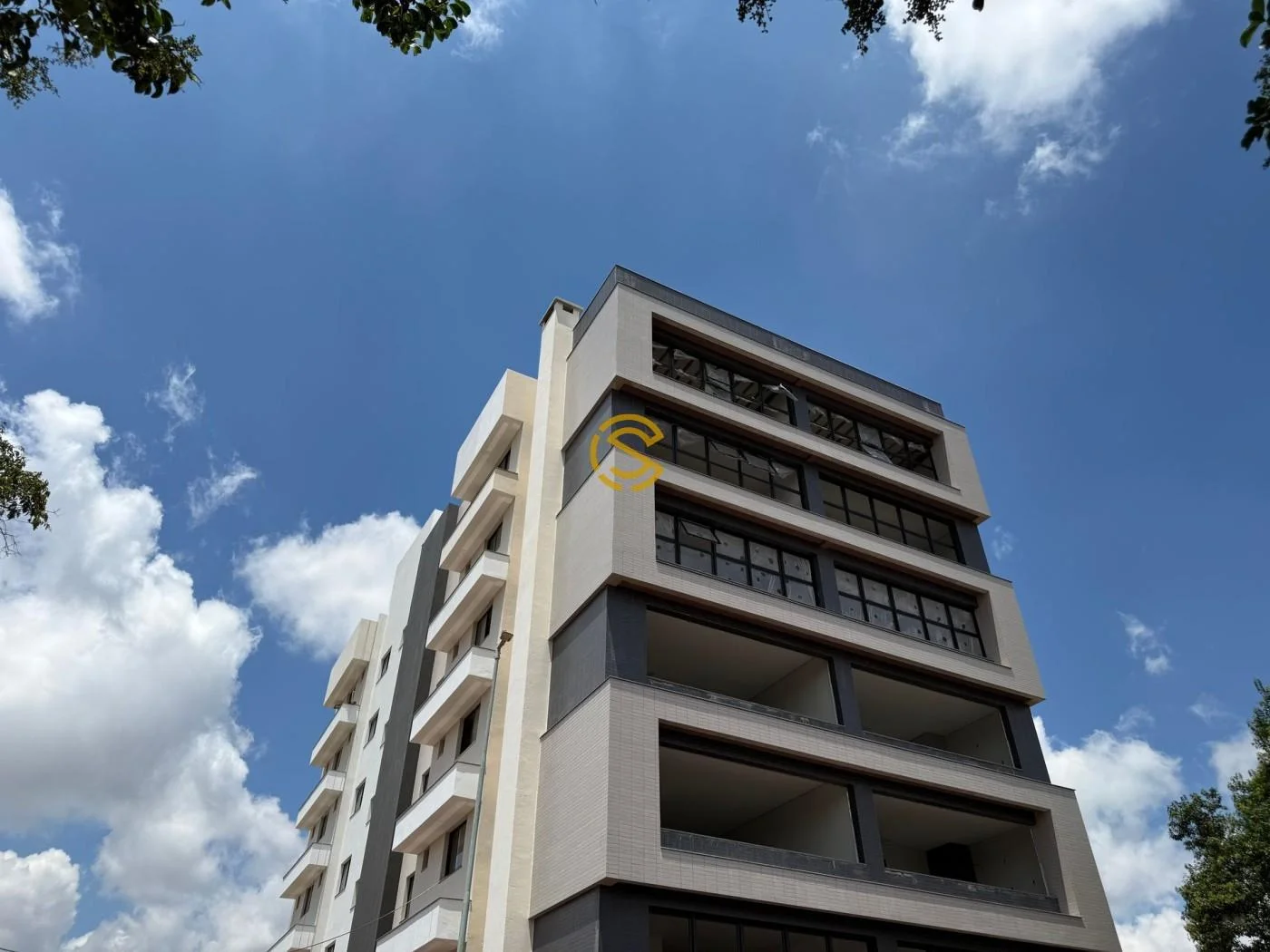 Apartamento para Venda em Toledo, Jardim La Salle, 3 dormitórios, 1 suíte, 1 banheiro, 2 vagas