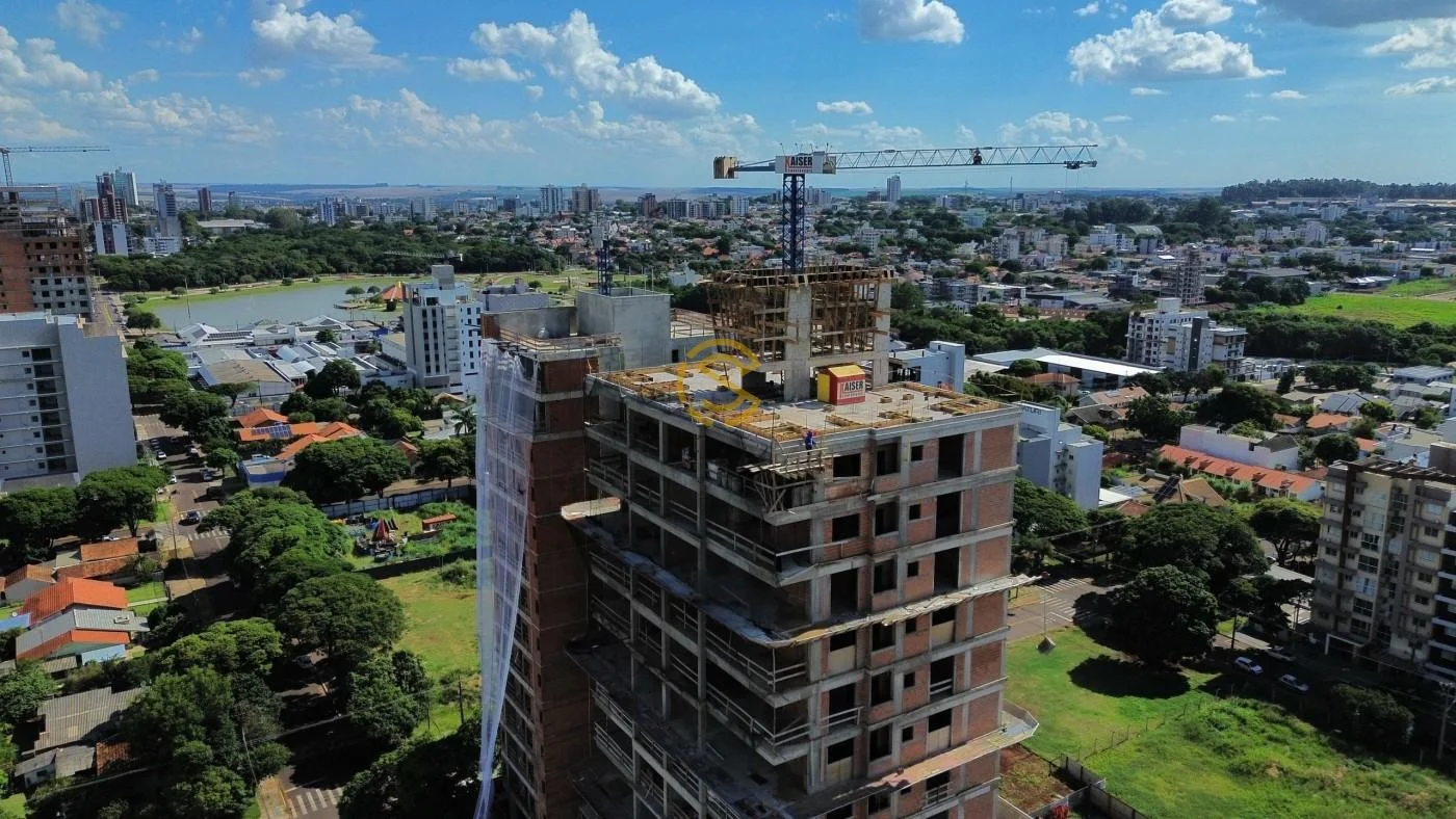 Apartamento para Venda em Toledo, Vila Industrial, 3 dormitórios, 3 suítes, 3 banheiros, 2 vagas