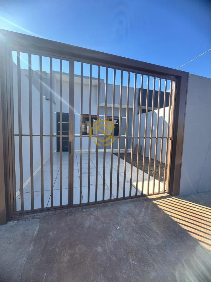 Casa para Venda em Cascavel, Esmeralda, 2 dormitórios, 1 banheiro, 2 vagas