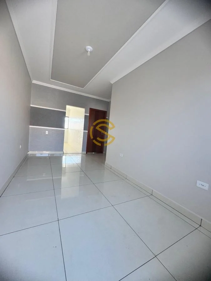 Casa para Venda em Cascavel, Esmeralda, 2 dormitórios, 1 banheiro, 2 vagas
