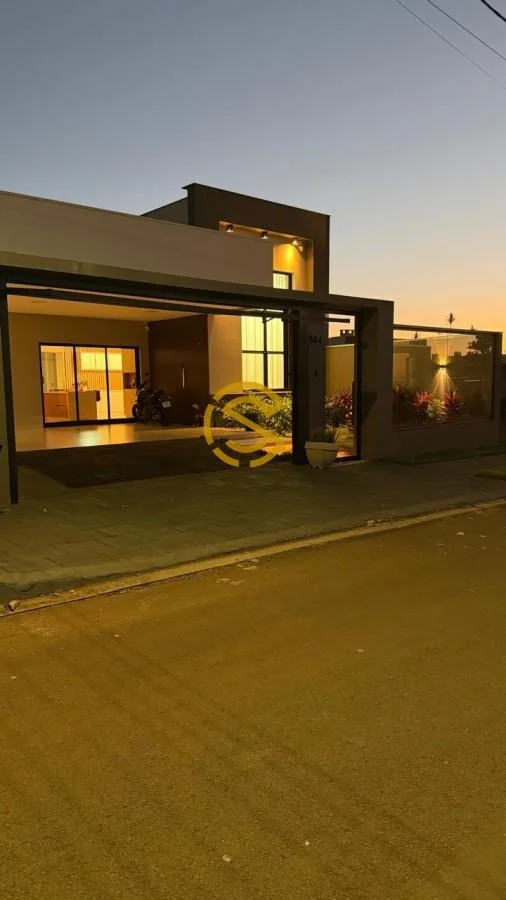 Casa para Venda em Santa Tereza do Oeste, Loteamento VR, 3 dormitórios, 1 suíte, 2 banheiros, 3 vagas