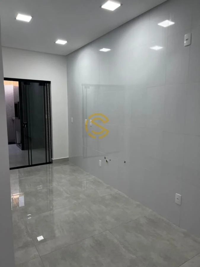 Casa para Venda em Cascavel, Angra dos Reis, 3 dormitórios, 1 suíte, 1 banheiro, 2 vagas