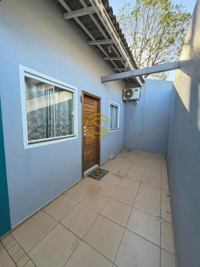 Casa para Venda em Cascavel, Nova York, 2 dormitórios, 1 banheiro, 1 vaga