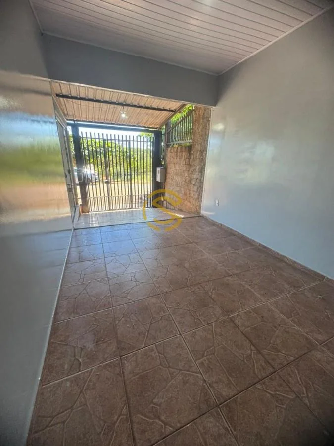 Casa para Venda em Cascavel, 14 DE NOVEMBRO, 2 dormitórios, 1 banheiro, 1 vaga