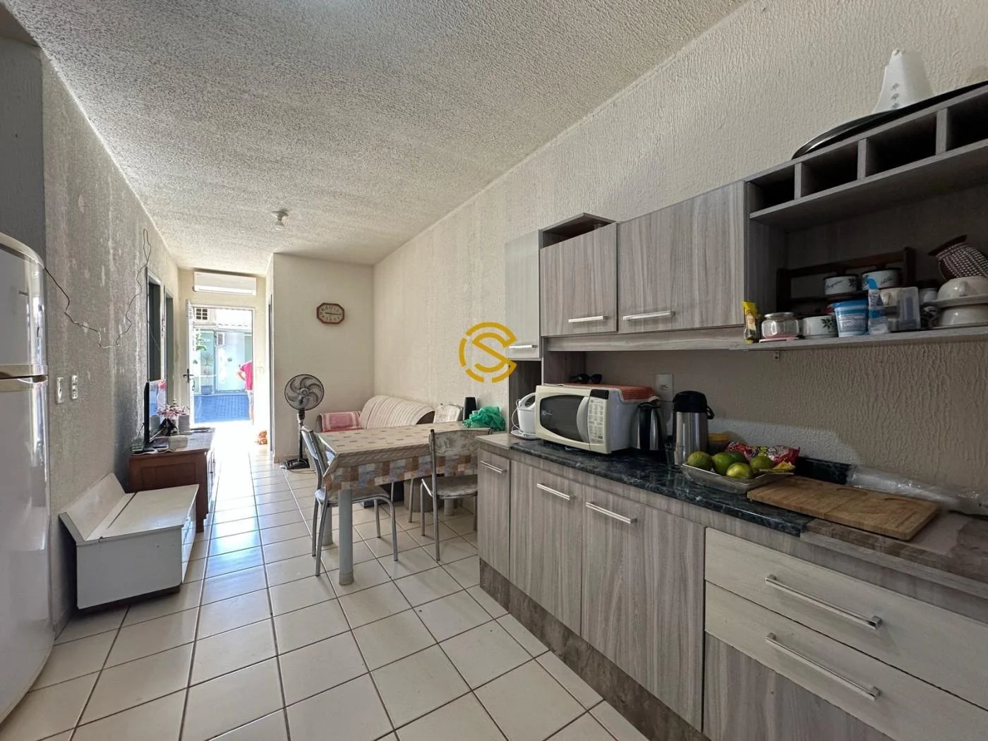 Casa em Condomínio para Venda em Cascavel, Parque Verde, 2 dormitórios, 1 banheiro, 1 vaga