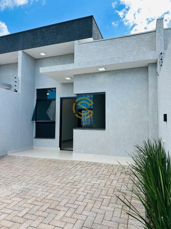 Casa para Venda em Cascavel, Siena, 2 dormitórios, 2 suítes, 1 banheiro, 2 vagas
