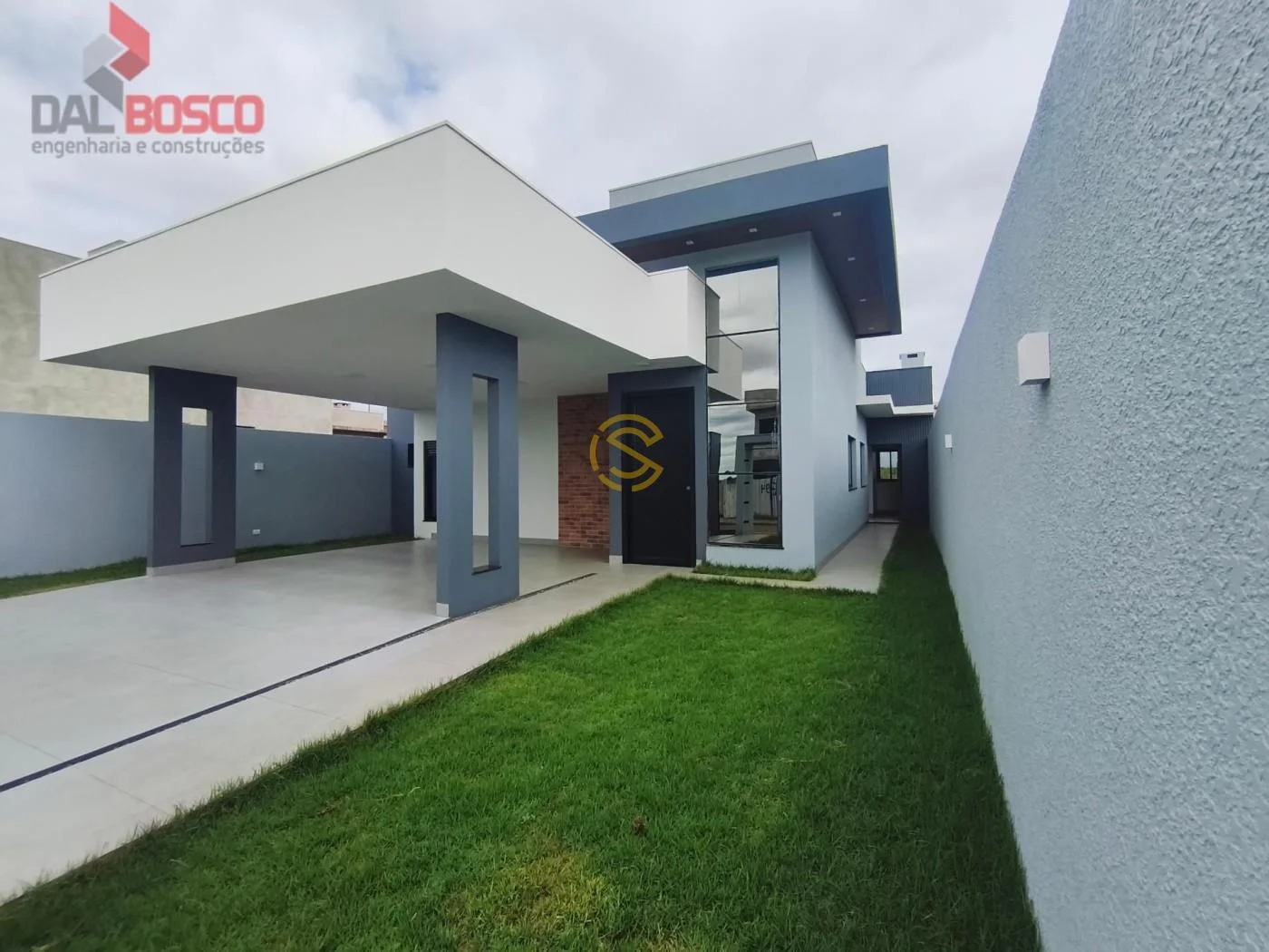 Casa Térrea para Venda em Toledo, Jardim Pancera, 3 dormitórios, 1 suíte, 1 banheiro, 2 vagas