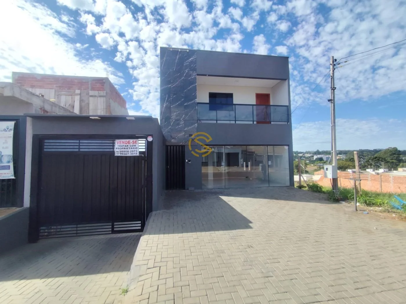 Residencial e Comercial para Venda em Cascavel, Floresta, 4 dormitórios, 1 suíte, 2 banheiros, 5 vagas