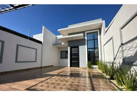 Sobrado para Venda em Cascavel, Universitario, 5 dormitórios, 1 suíte, 3 banheiros, 2 vagas