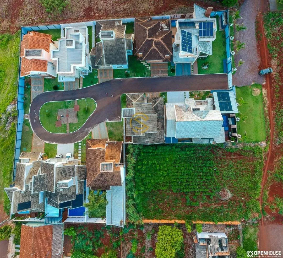 Sobrado para Venda em Toledo, Jardim Pancera, 2 dormitórios, 1 suíte, 1 banheiro, 2 vagas