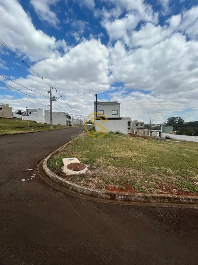 Terreno para Venda em Cascavel, Universitario