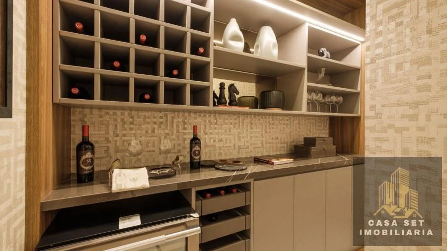 Apartamento para Venda em Cascavel, Centro, 3 dormitórios, 3 suítes, 1 banheiro, 3 vagas