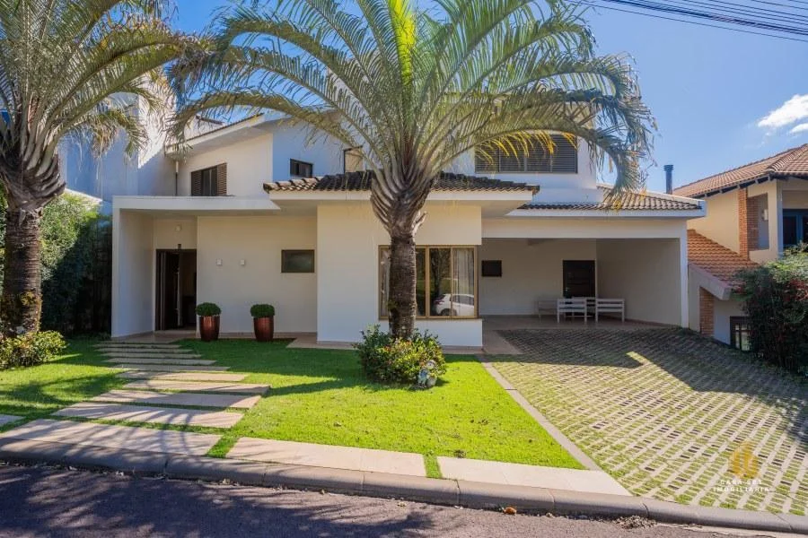 Casa em Condomínio para Venda em Cascavel, COUNTRY, 5 dormitórios, 3 suítes, 2 banheiros, 2 vagas