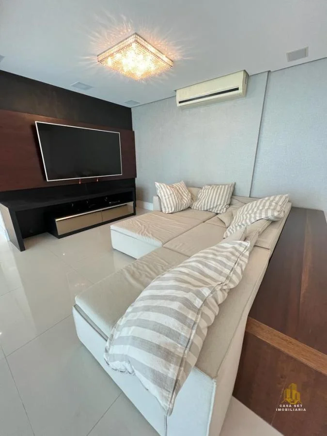 Apartamento para Venda em Balneário Camboriú, Centro, 4 dormitórios, 4 suítes, 5 banheiros, 4 vagas