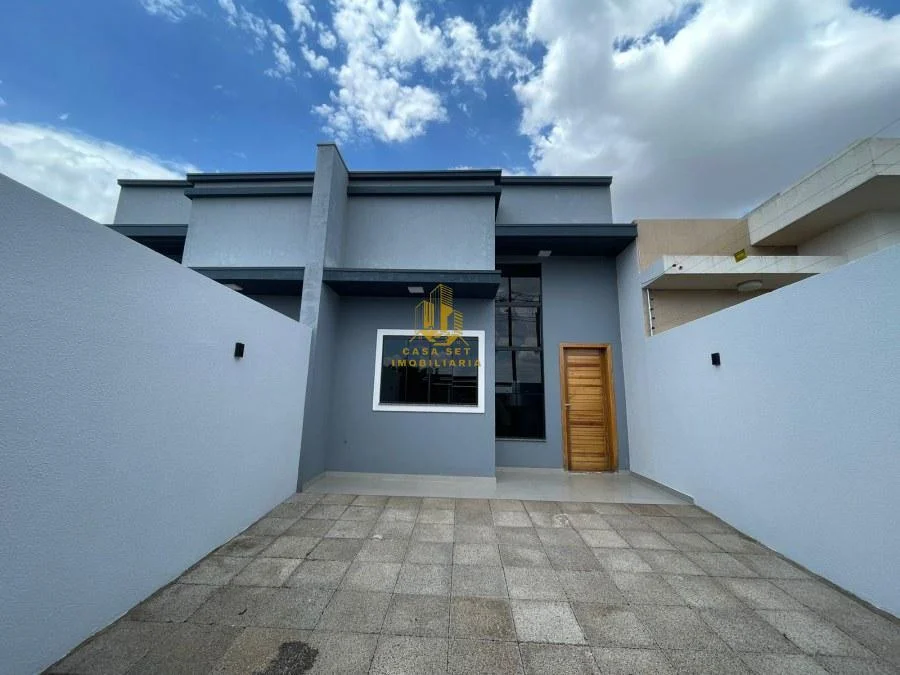 Casa para Venda em Cascavel, Morumbi, 2 dormitórios, 1 suíte, 1 banheiro, 2 vagas