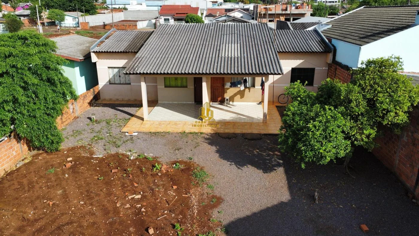 Terreno e Construção para Venda em Santa Tereza do Oeste, Centro
