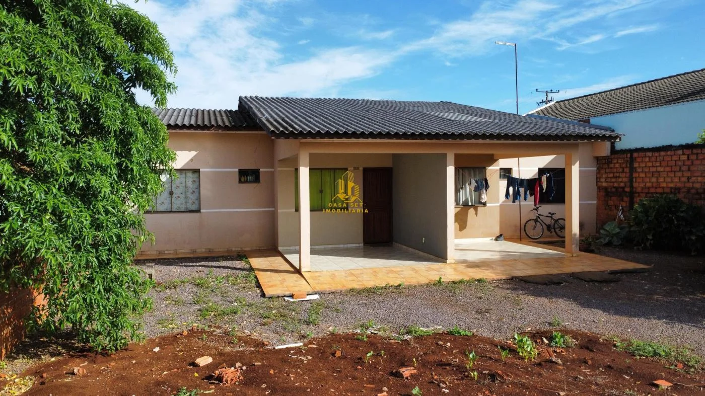 Terreno e Construção para Venda em Santa Tereza do Oeste, Centro