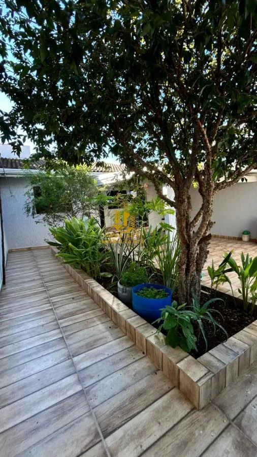 Casa para Venda em Cascavel, Cidade Verde, 3 dormitórios, 1 banheiro, 1 vaga