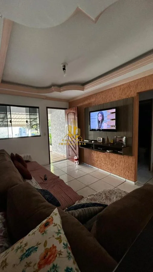 Casa para Venda em Cascavel, Cidade Verde, 3 dormitórios, 1 banheiro, 1 vaga