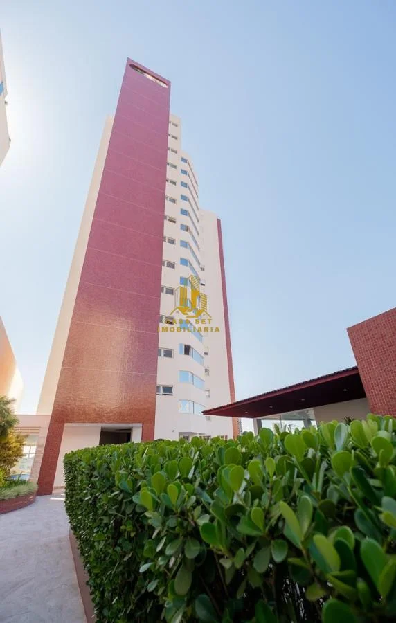 Apartamento para Venda em Cascavel, Centro, 2 dormitórios, 1 suíte, 4 vagas
