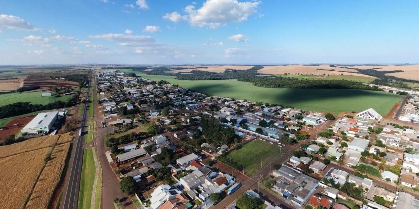 Terreno para Venda em Santa Tereza do Oeste, Centro