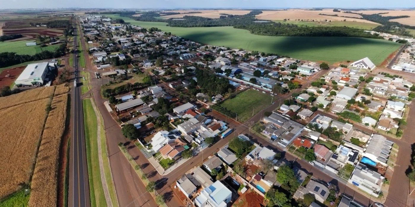 Terreno para Venda em Santa Tereza do Oeste, Centro