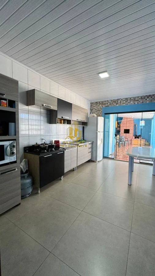 Casa para Venda em Santa Tereza do Oeste, Santa Tereza do Oeste, 3 dormitórios, 1 suíte, 2 banheiros, 1 vaga