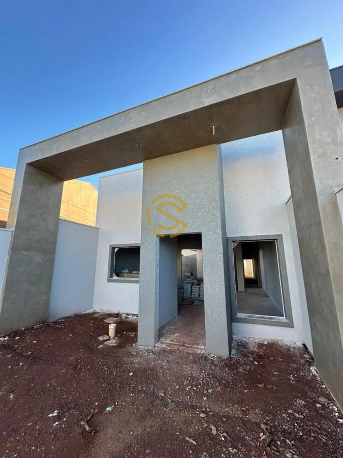Casa para Venda em Cascavel, Santa Cruz, 3 dormitórios, 3 suítes, 2 banheiros, 4 vagas