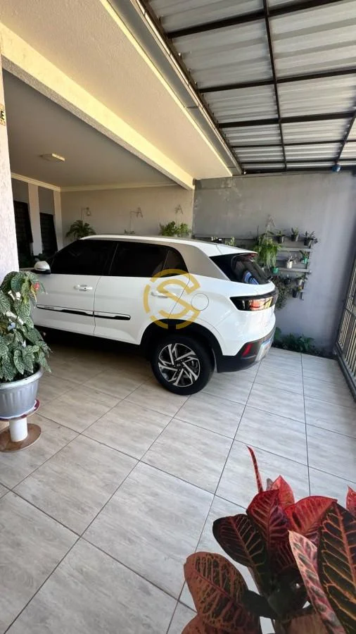 Casa para Venda em Cascavel, 14 DE NOVEMBRO, 2 dormitórios, 1 suíte, 2 banheiros, 2 vagas