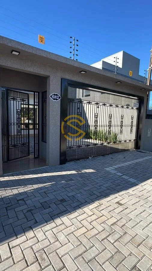 Casa para Venda em Cascavel, 14 DE NOVEMBRO, 3 dormitórios, 1 suíte, 1 banheiro, 2 vagas