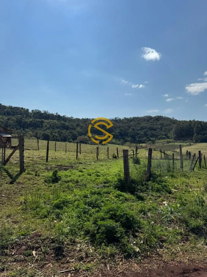 Chácara para Venda em Cascavel, Bom Retiro, 2 dormitórios, 1 banheiro