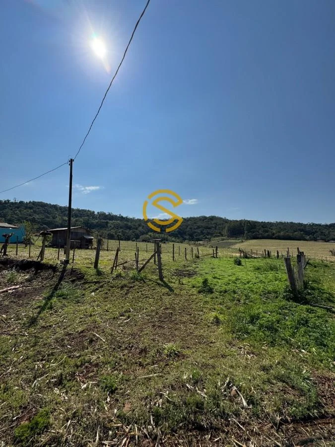 Chácara para Venda em Cascavel, Bom Retiro, 2 dormitórios, 1 banheiro