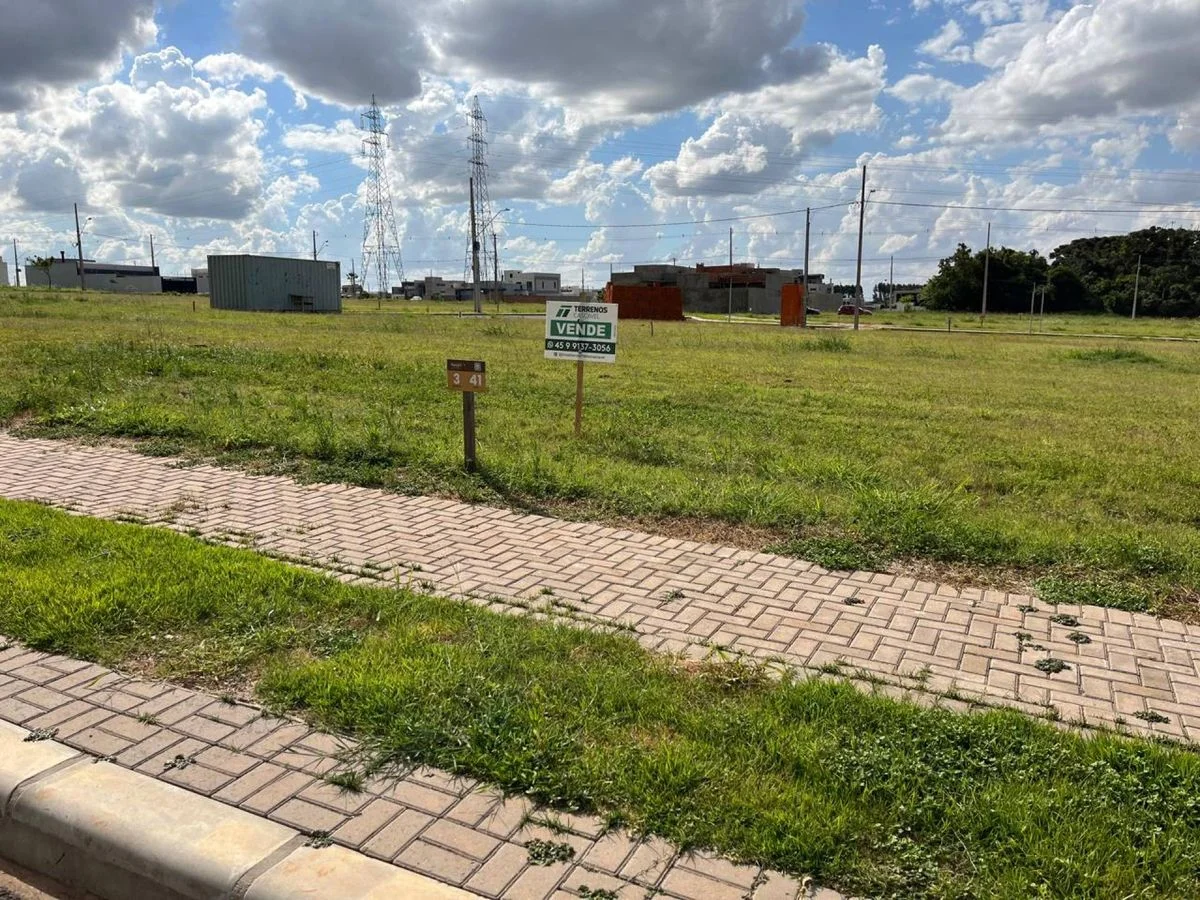 Residencial à Venda, Recanto Tropical - Cascavel
