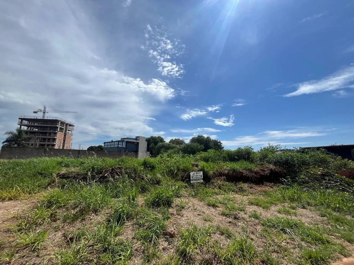 Residencial à Venda, Recanto Tropical - Cascavel