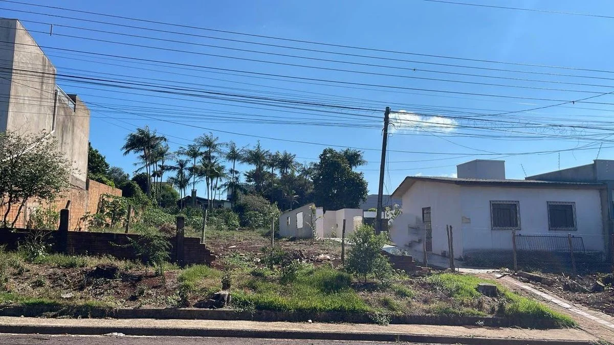 Residencial à Venda, Neva - Cascavel