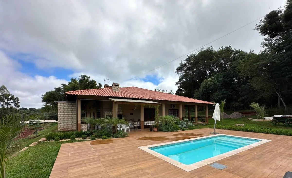 Chácara à Venda - Cascavel