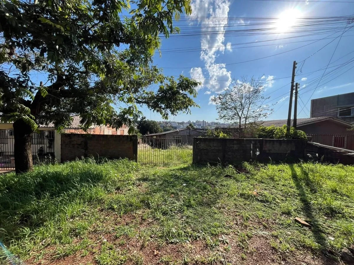 Terreno Meia quadra da Avenida Brasil