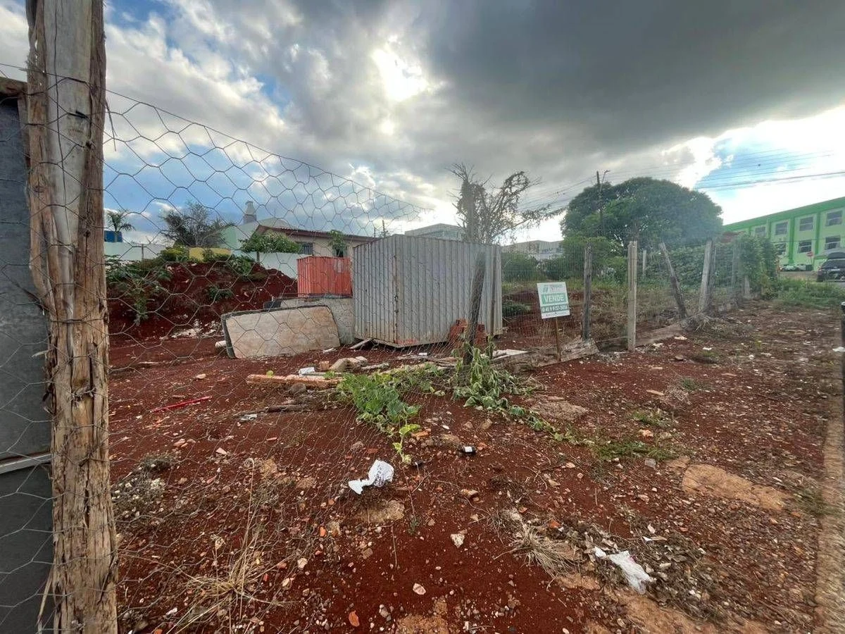 Residencial à Venda, Pioneiros Catarinenses - Cascavel