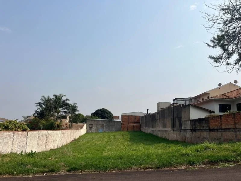 Residencial à Venda, Country - Cascavel