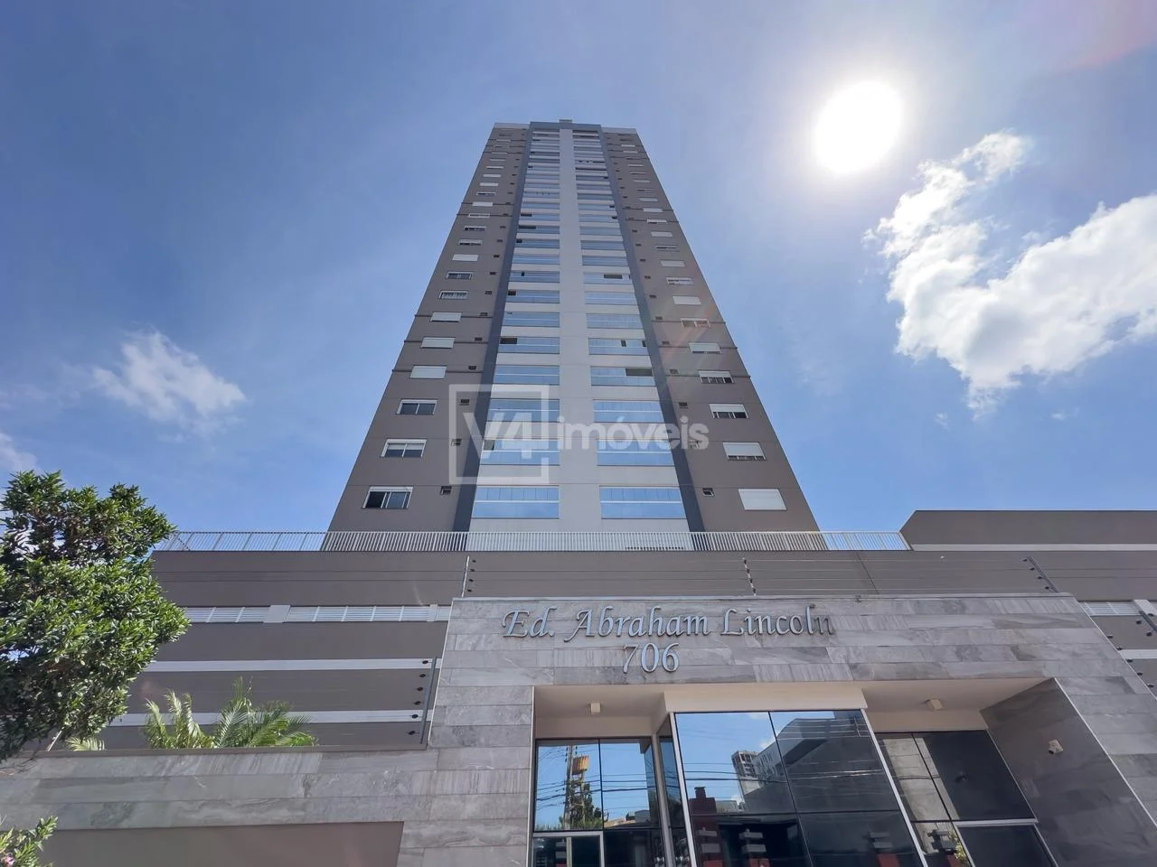 Apartamento à venda no Edifício Abraham Lincoln, Centro, CASCAVEL - PR