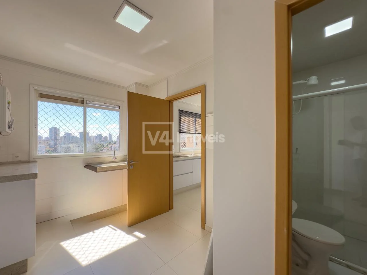 Apartamento à venda no Edifício Abraham Lincoln, Centro, CASCAVEL - PR