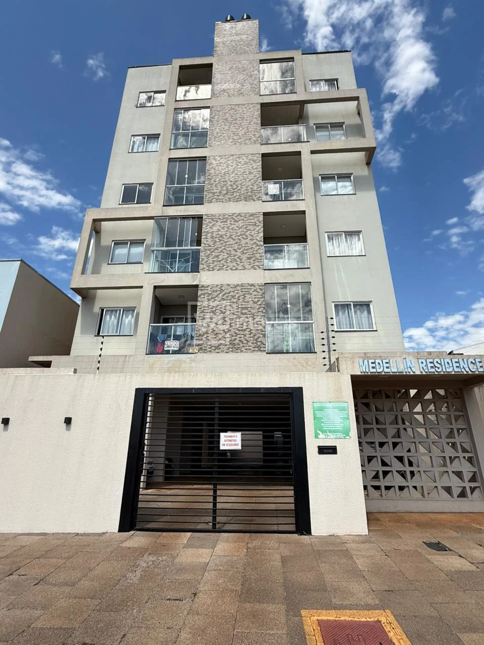 Apartamento Mobiliado à venda na região da FAG, CASCAVEL - PR