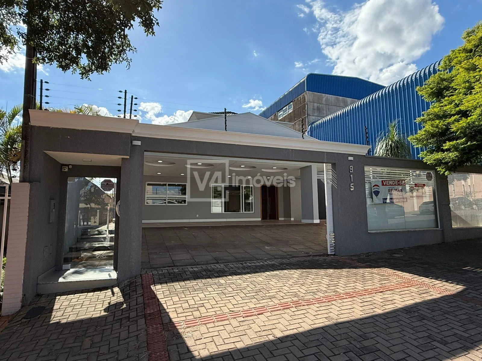 Casa à venda no Bairro Neva, CASCAVEL - PR