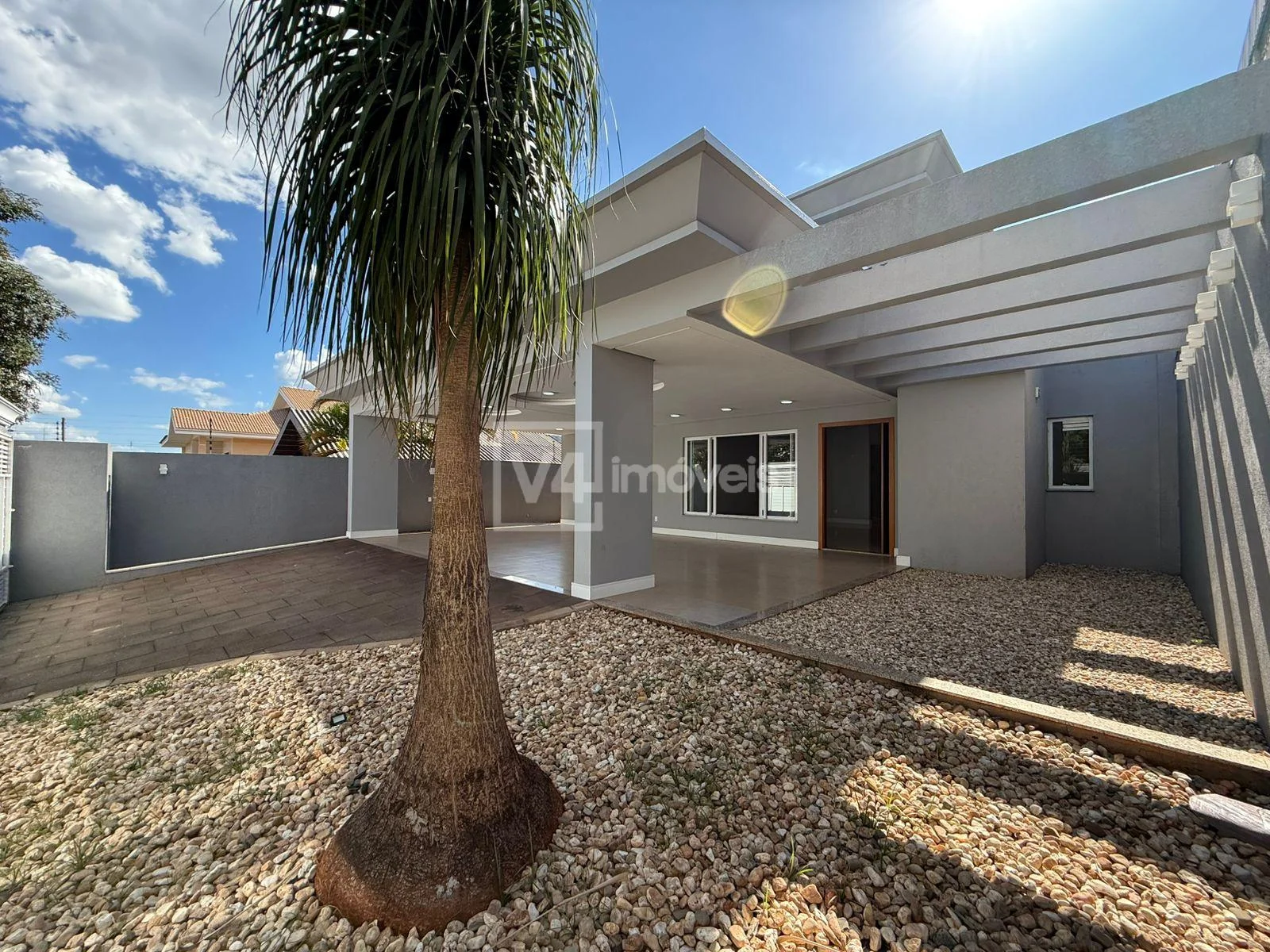Casa à venda no Bairro Neva, CASCAVEL - PR