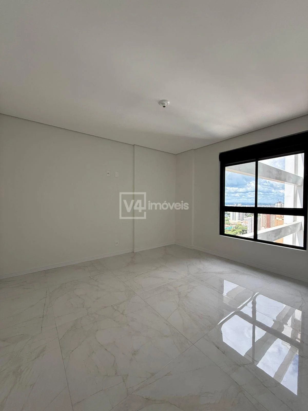 Apartamento à venda no Francisco Henrique Renz, Centro, CASCAVEL - PR